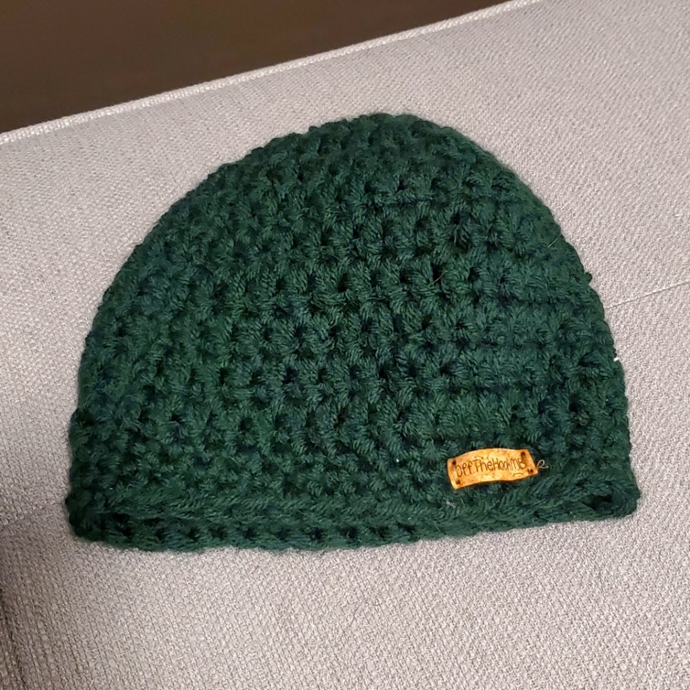 10/$30 👒 beautiful hand made forest green touque/beanie